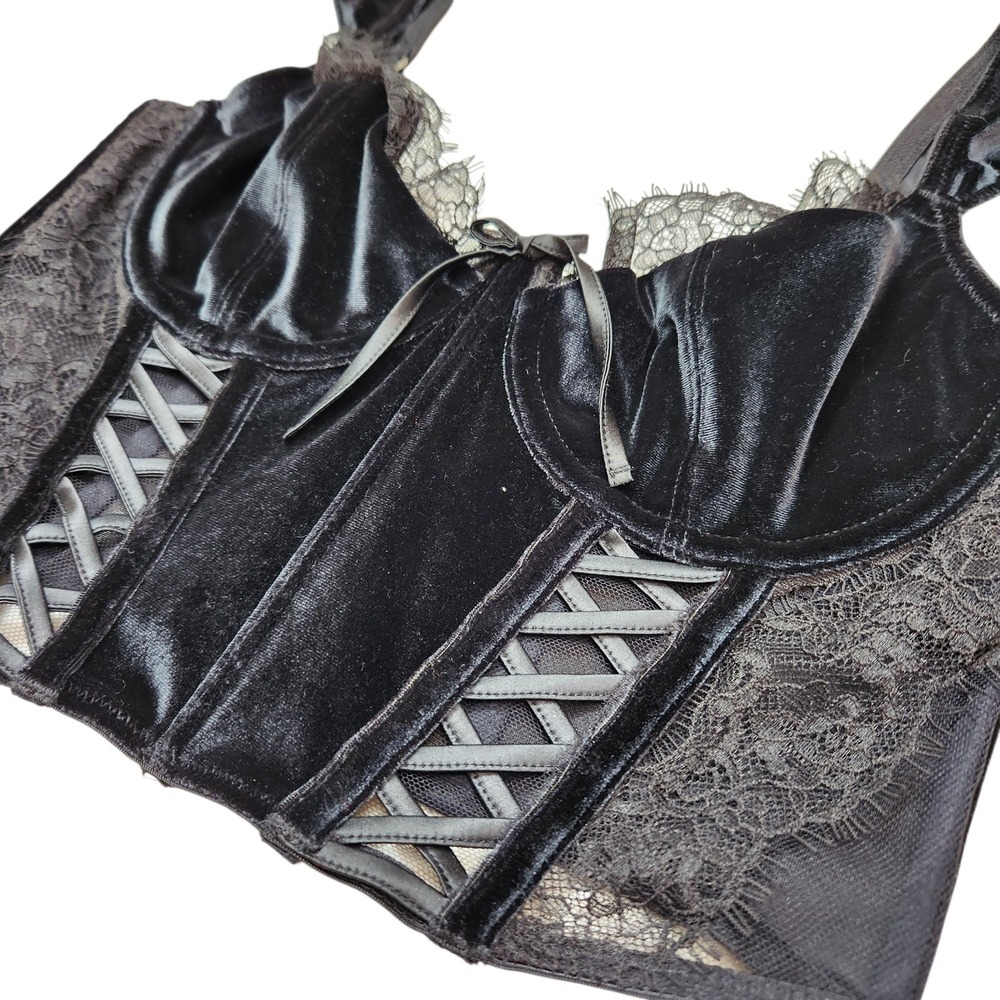 Victoria's Secret Size Medium Dream Angels Black Velvet Mesh Lace Up Corset Top - Picture 5 of 11